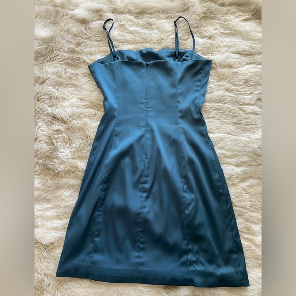 Aritzia cocktail dress - Picture 2 of 3